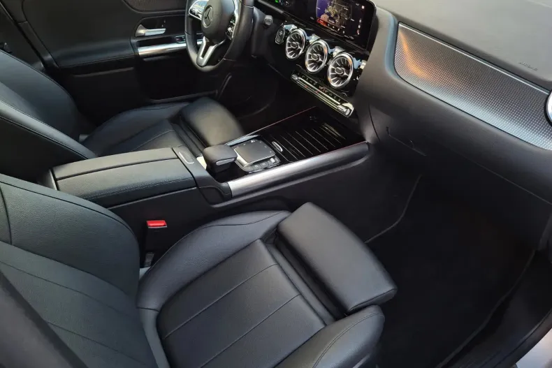 Mercedes-Benz GLA din 2021 cu 99.706 km - oferta MER103815 - foto 11