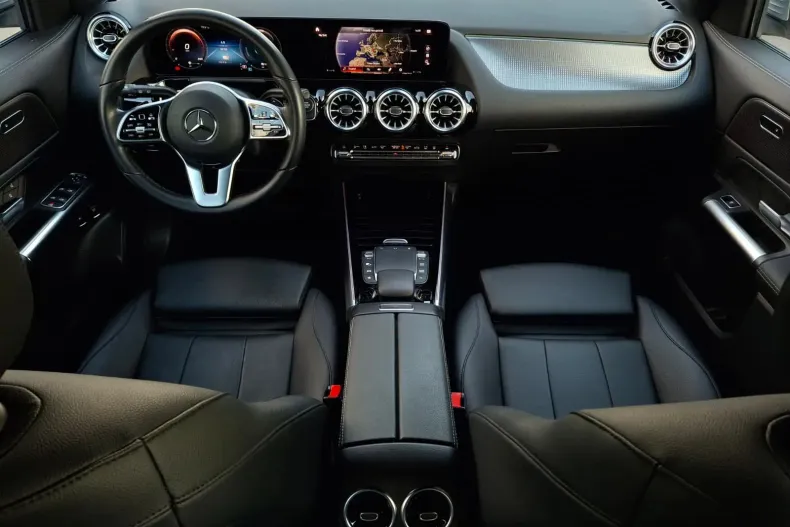 Mercedes-Benz GLA din 2021 cu 99.706 km - oferta MER103815 - foto 16