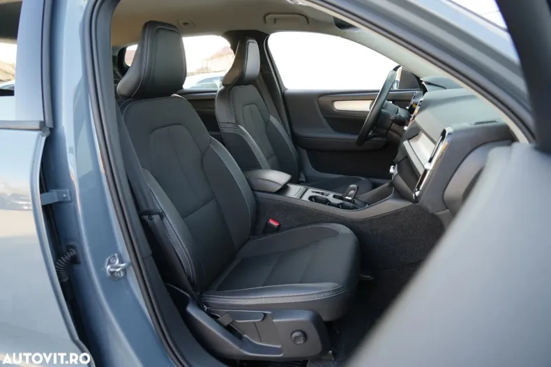 Volvo XC40 din 2020 cu 118.950 km - oferta VOL103818 - foto 13