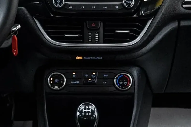 Ford Fiesta din 2022 cu 85.652 km - oferta FOR103826 - foto 4