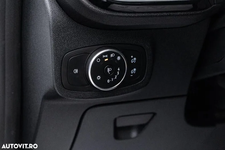 Ford Fiesta din 2022 cu 85.652 km - oferta FOR103826 - foto 20