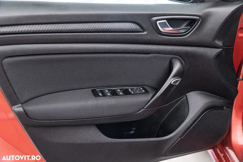 Renault Megane din 2019 cu 176.000 km - oferta REN103840 - foto 35