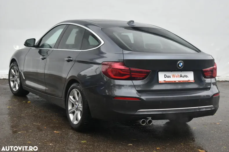 BMW Seria 3 din 2020 cu 136.392 km - oferta BMW103860 - foto 4