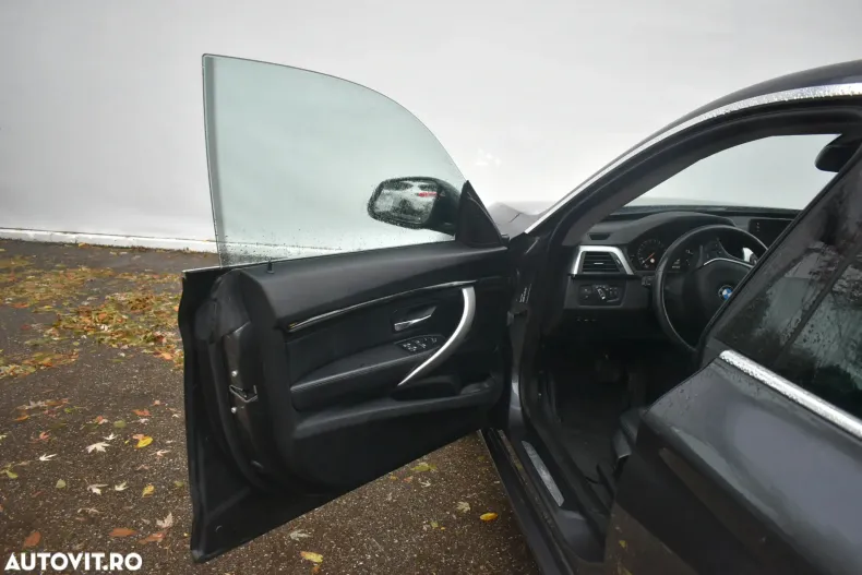 BMW Seria 3 din 2020 cu 136.392 km - oferta BMW103860 - foto 9