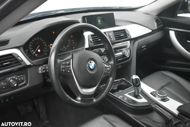 BMW Seria 3 din 2020 cu 136.392 km - oferta BMW103860 - foto 10