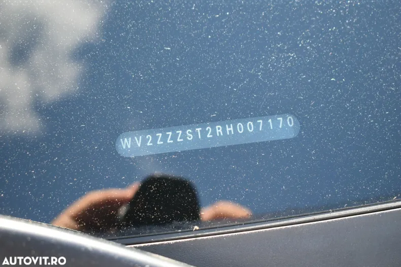 Volkswagen Multivan din 2024 cu 18.219 km - oferta VOL103876 - foto 24