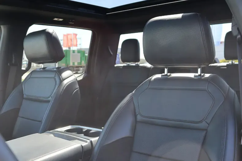 Ford F 150 din 2023 cu 5.000 km - oferta FOR103895 - foto 8