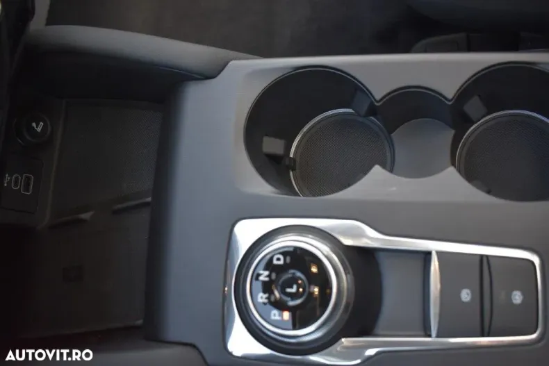 Ford Kuga din 2025 cu 1 km - oferta FOR103905 - foto 32