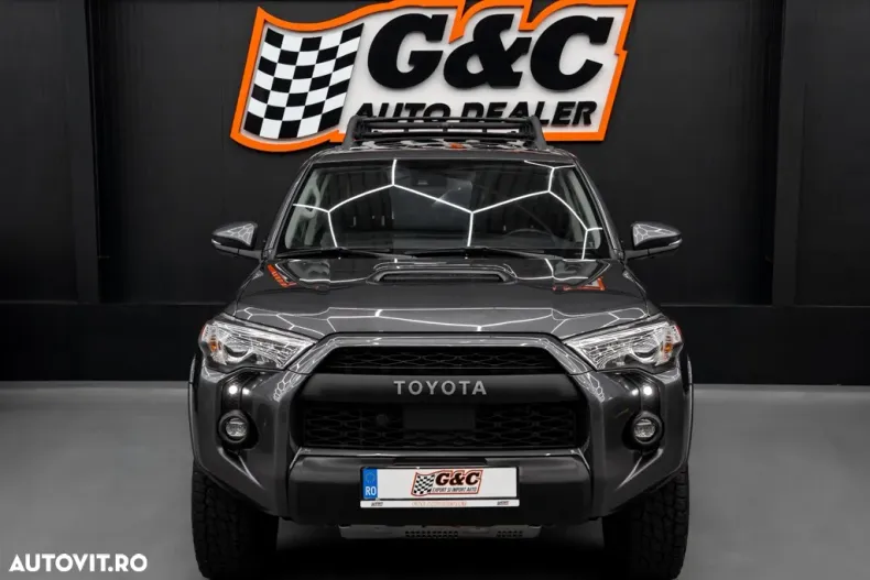 Toyota 4Runner din 2022 cu 44.444 km - oferta TOY103933 - foto 2