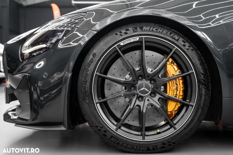 Mercedes-Benz AMG GT din 2019 cu 35.700 km - oferta MER103947 - foto 9