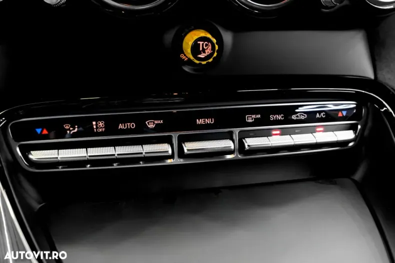 Mercedes-Benz AMG GT din 2019 cu 35.700 km - oferta MER103947 - foto 37
