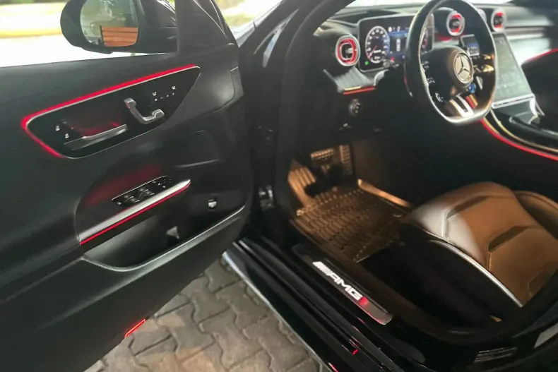 Mercedes-Benz C din 2024 cu 15.319 km - oferta MER103972 - foto 14