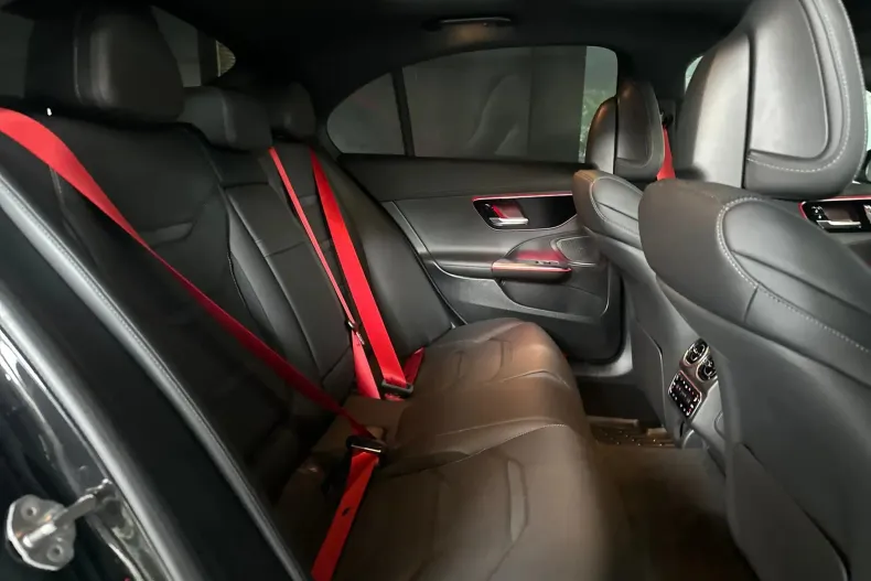 Mercedes-Benz C din 2024 cu 15.319 km - oferta MER103972 - foto 26