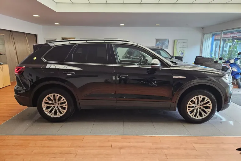 Volkswagen Touareg din 2020 cu 144.300 km - oferta VOL103973 - foto 4