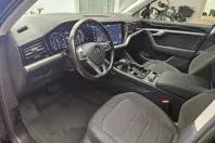 Volkswagen Touareg din 2020 cu 144.300 km - oferta VOL103973 - foto 8