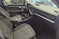 Volkswagen Touareg din 2020 cu 144.300 km - oferta VOL103973 - foto 16