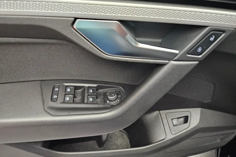 Volkswagen Touareg din 2020 cu 144.300 km - oferta VOL103973 - foto 18