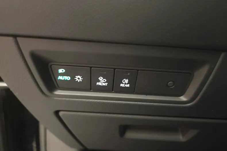 Volkswagen Touareg din 2020 cu 144.300 km - oferta VOL103973 - foto 19