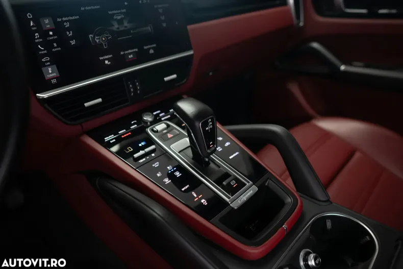 Porsche Cayenne din 2021 cu 68.000 km - oferta POR103979 - foto 7