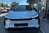 Toyota bZ4X din 2024 cu 10 km - oferta TOY104045 - foto 2