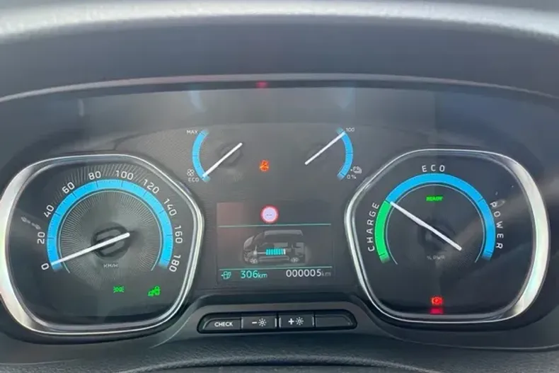 Toyota Proace din 2023 cu 5 km - oferta TOY104046 - foto 11