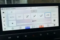 MG MG4 din 2024 cu 2.000 km - oferta MG0104050 - foto 28