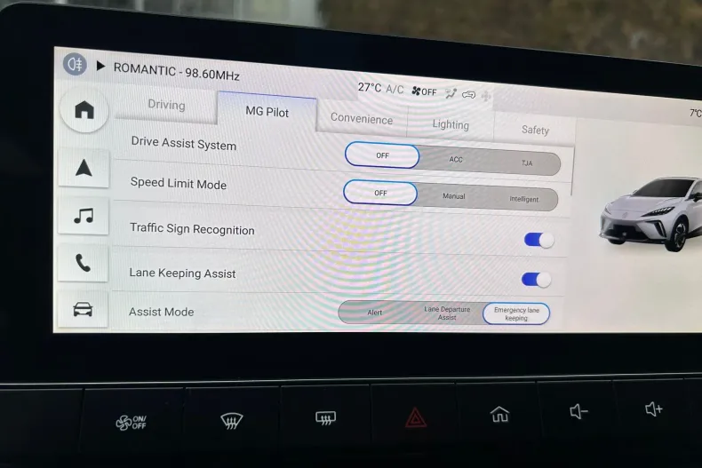MG MG4 din 2024 cu 2.000 km - oferta MG0104050 - foto 30