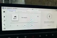 MG MG4 din 2024 cu 2.000 km - oferta MG0104050 - foto 31