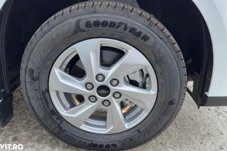 Ford Transit Custom din 2025 cu 2 km - oferta FOR104055 - foto 13