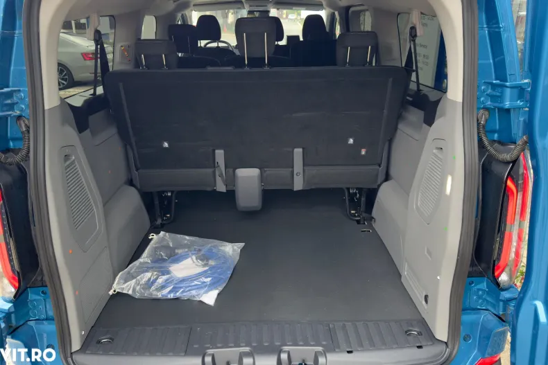 Ford Transit din 2025 cu 5.924 km - oferta FOR104057 - foto 13