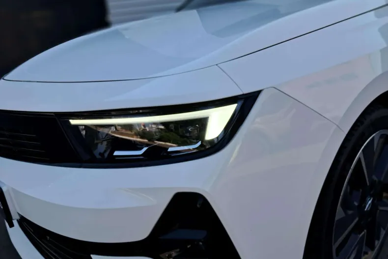 Opel Astra din 2024 cu 10.500 km - oferta OPE104059 - foto 16