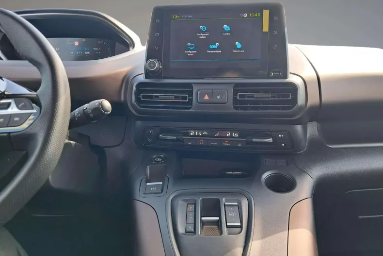 Peugeot Rifter din 2023 cu 4.574 km - oferta PEU104060 - foto 17