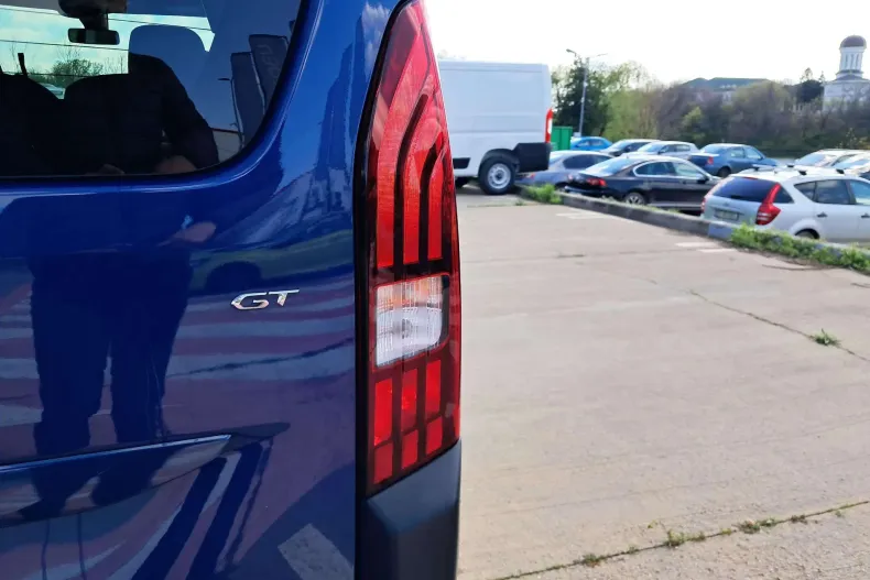 Peugeot Rifter din 2023 cu 4.574 km - oferta PEU104060 - foto 23