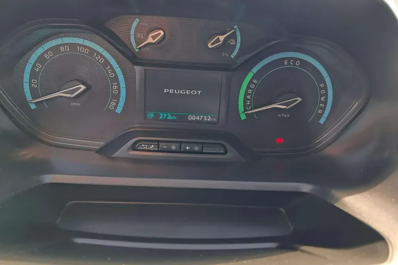 Peugeot Partner din 2023 cu 4.732 km - oferta PEU104061 - foto 8