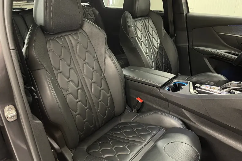 Peugeot 5008 din 2020 cu 115.972 km - oferta PEU104064 - foto 11