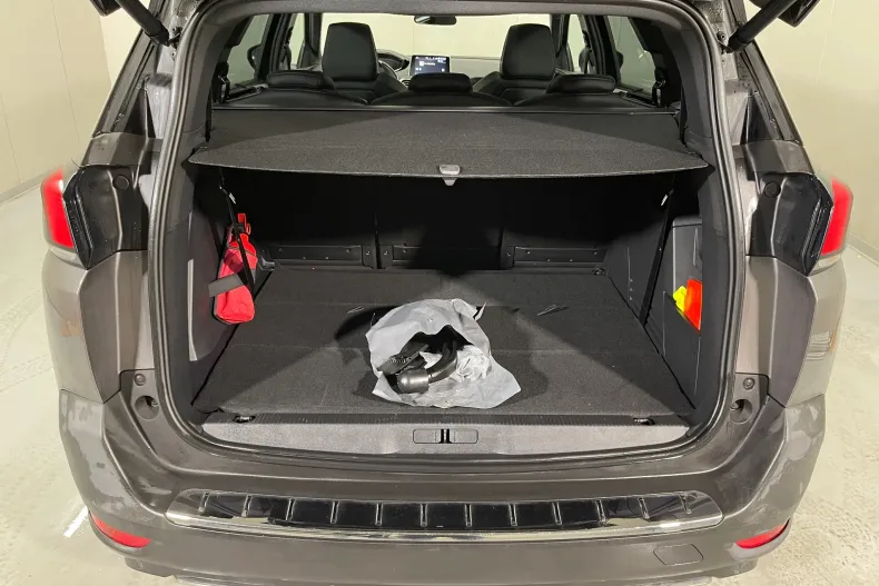 Peugeot 5008 din 2020 cu 115.972 km - oferta PEU104064 - foto 17