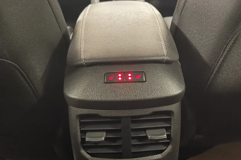 Ford Mondeo din 2020 cu 141.641 km - oferta FOR104077 - foto 20