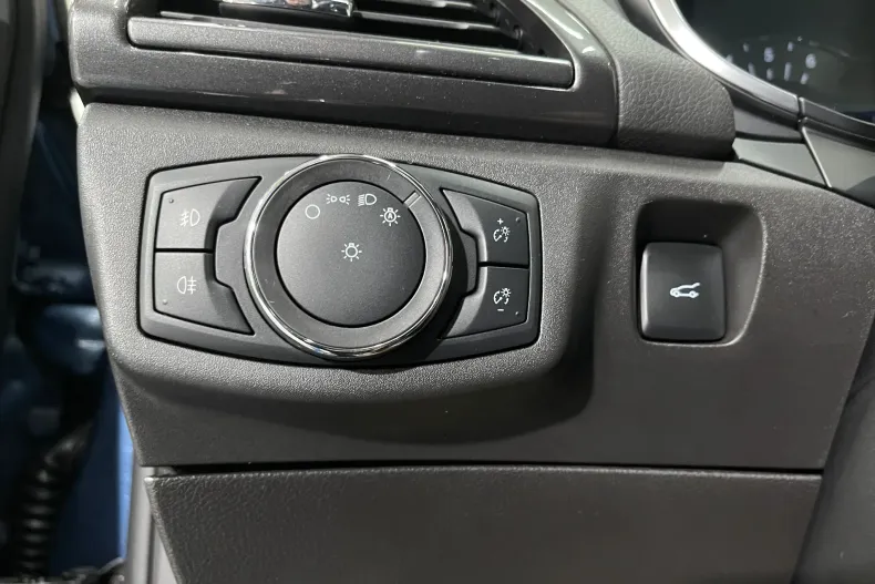 Ford Mondeo din 2020 cu 141.641 km - oferta FOR104077 - foto 23