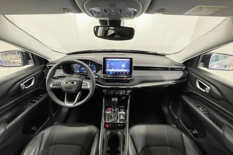 Jeep Compass din 2022 cu 123.261 km - oferta JEE104080 - foto 7