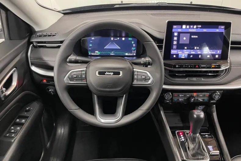 Jeep Compass din 2022 cu 73.704 km - oferta JEE104081 - foto 6