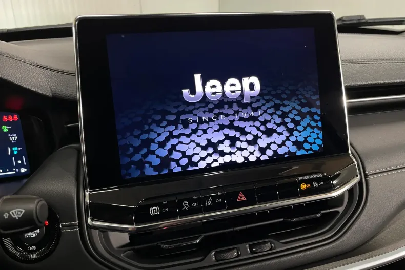 Jeep Compass din 2022 cu 73.704 km - oferta JEE104081 - foto 14