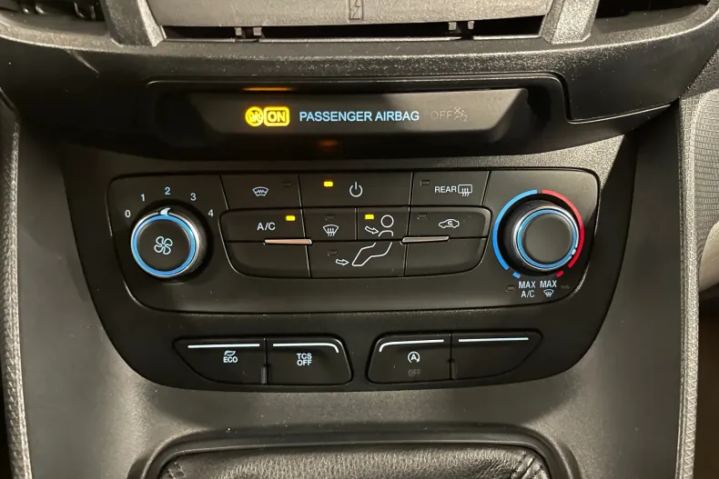 Ford Transit Connect din 2020 cu 176.154 km - oferta FOR104088 - foto 14