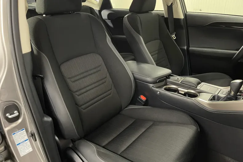 Lexus Seria NX din 2020 cu 106.115 km - oferta LEX104092 - foto 9