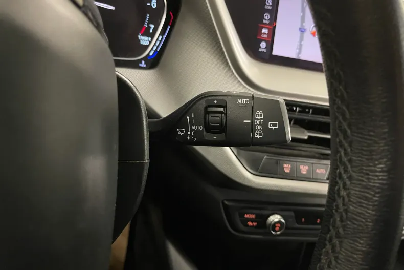 BMW Seria 1 din 2022 cu 166.371 km - oferta BMW104106 - foto 23