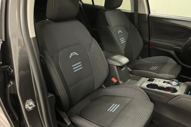 Ford Focus din 2022 cu 117.416 km - oferta FOR104113 - foto 9