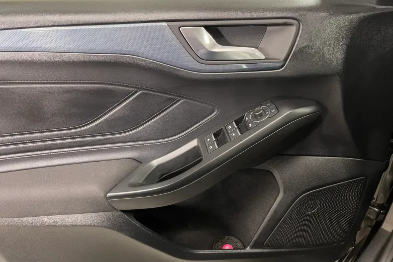 Ford Focus din 2022 cu 117.416 km - oferta FOR104113 - foto 22