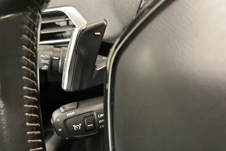 Peugeot 5008 din 2021 cu 117.619 km - oferta PEU104115 - foto 26