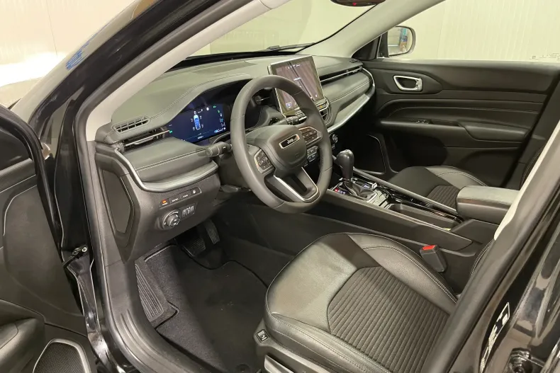 Jeep Compass din 2022 cu 125.578 km - oferta JEE104125 - foto 5