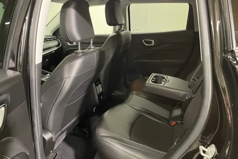 Jeep Compass din 2022 cu 125.578 km - oferta JEE104125 - foto 11