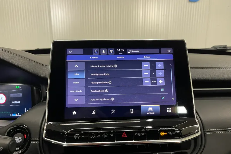 Jeep Compass din 2022 cu 125.578 km - oferta JEE104125 - foto 19